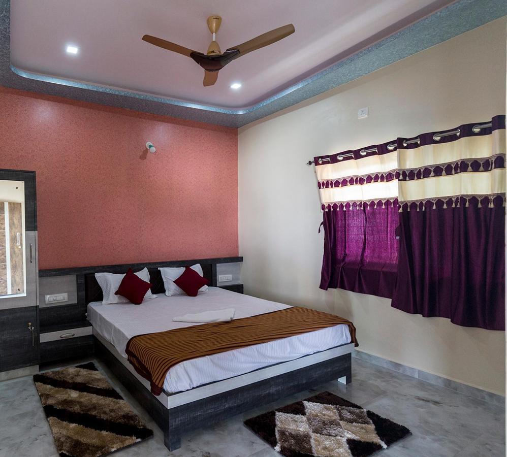 Krishna Homestay Hampi Exterior photo